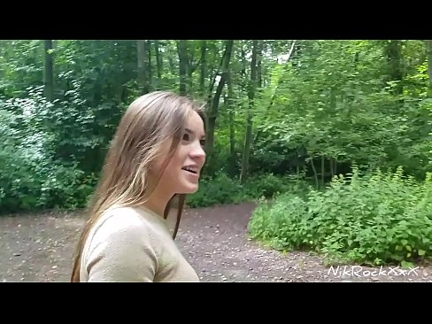 ❤️ Ik stelde Evelina foar dat wy op in iepenbier plak neuke! Se sei ja. Dan ik neukte har yn 'e kont en cum yn har mûle. Doe pikte se harsels. ️ Just porno by wy ❌