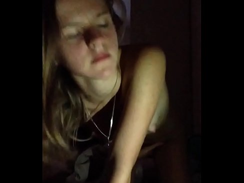 ❤️ In famke masturbeart en komt ️ Just porno by wy ❌