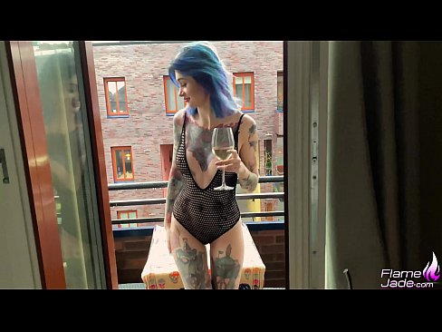 ❤️ Geweldich famke sûget mei in gulp en neukt hertstochtlik ûnder de iepen loft ️ Just porno by wy ❌